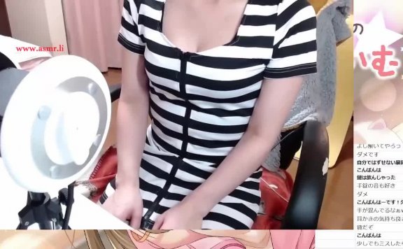 【実写コスプレ】むちむち囚人が看守さんに耳かきで・・・